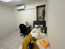 Loyang Valley (D17), Condominium #586327551